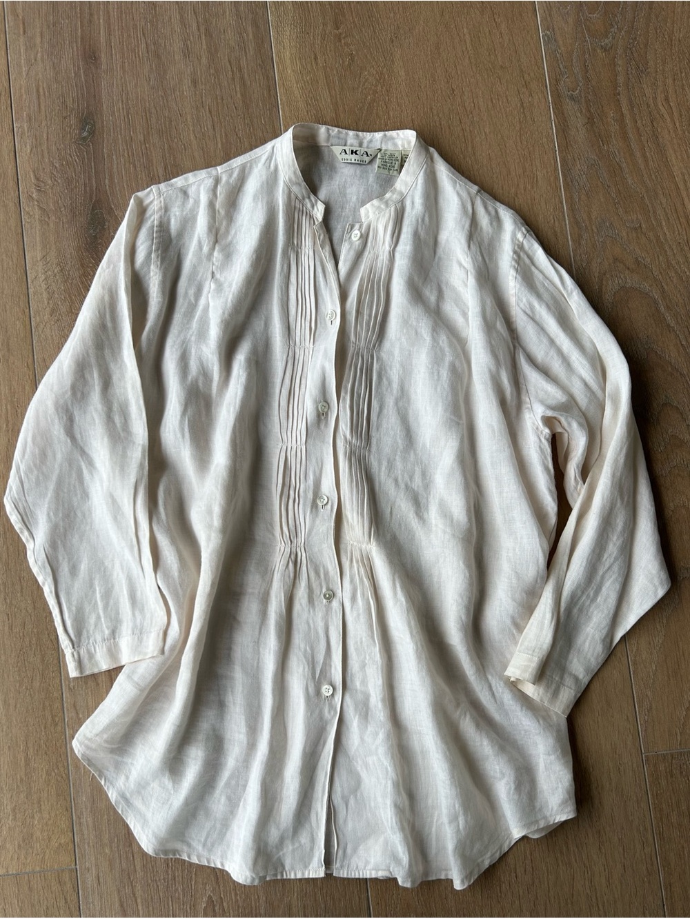 vintage AKA Eddie Bauer cream linen pintuck blouse.